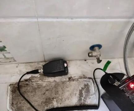 拜泉屋顶漏水维修公司分享下卫生间漏水的危害及解决方法